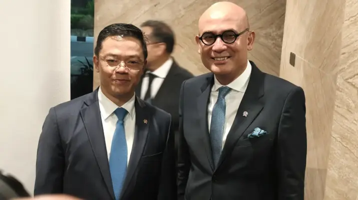 Sugiono Titip Diplomasi Indonesia kepada Arrmanatha Nasir Usai Dilantik Jadi Menlu